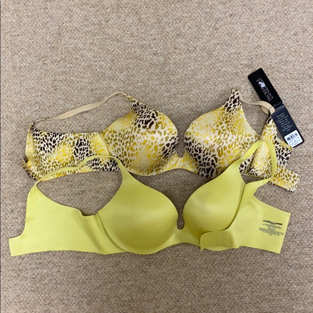 NWT Victoria’s Secret push-up bra 38B